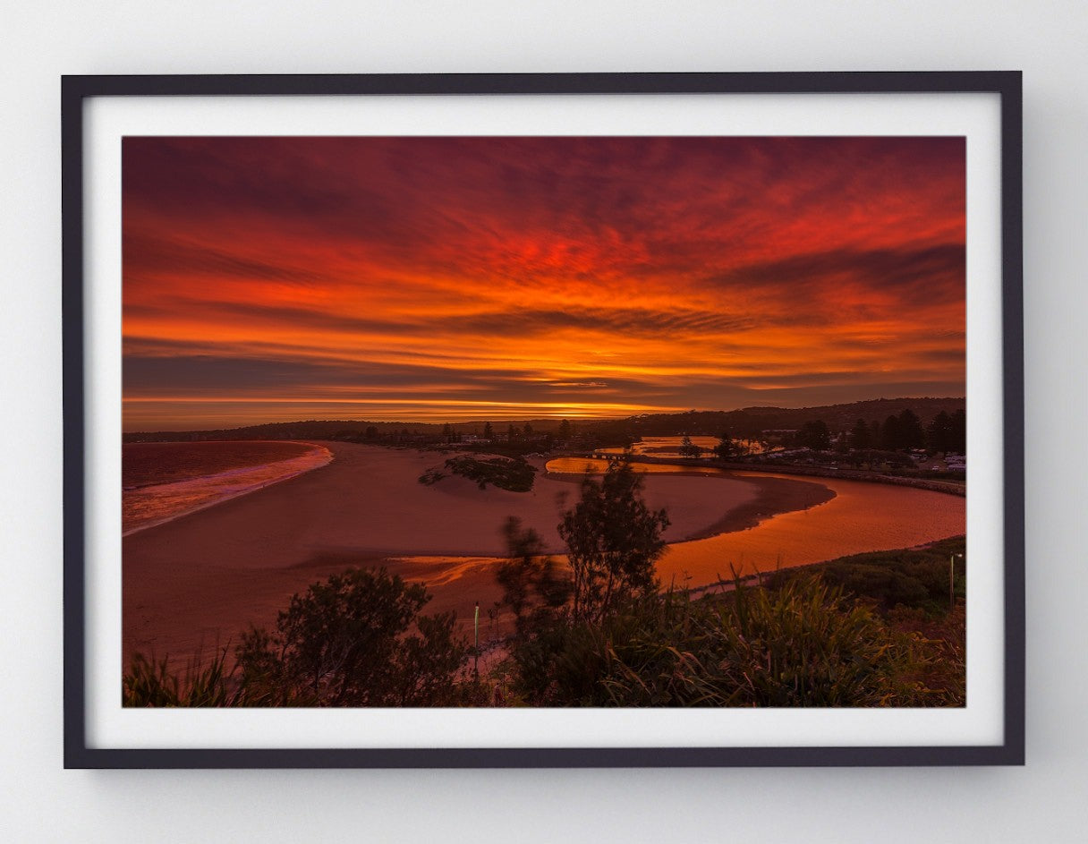 Flowing, Narrabeen Rock Pool print