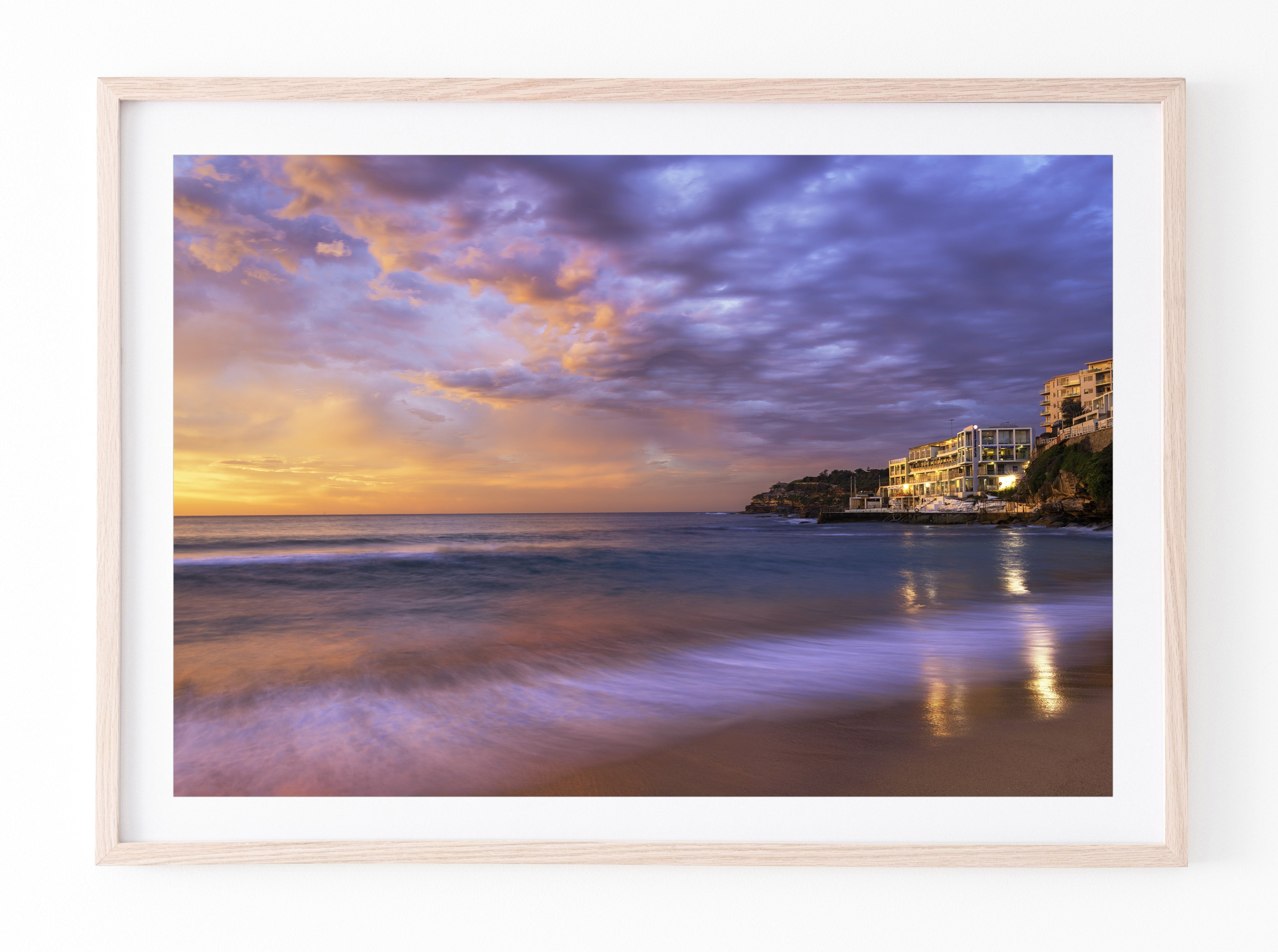 Dapple, Bondi