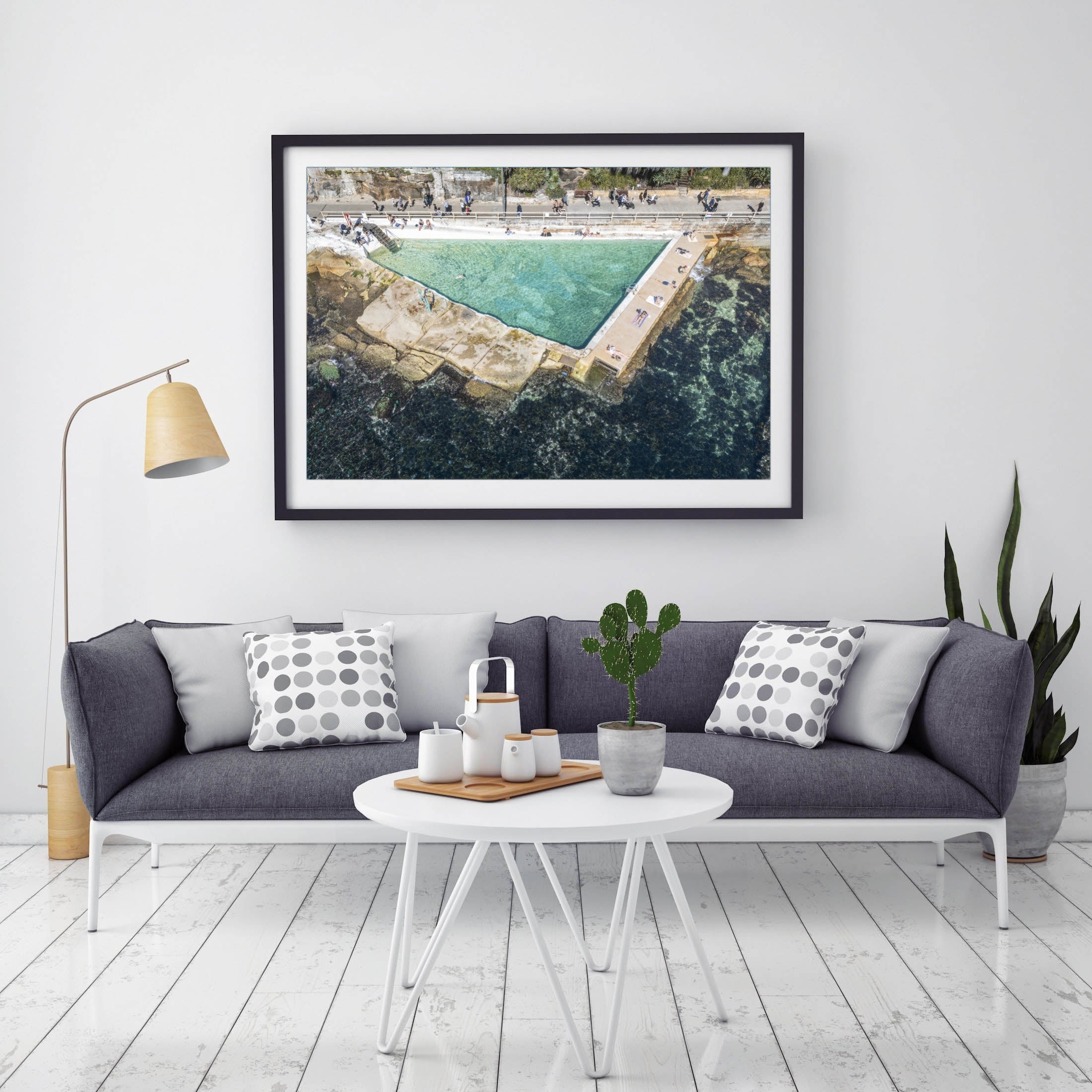 Strolling, Manly print