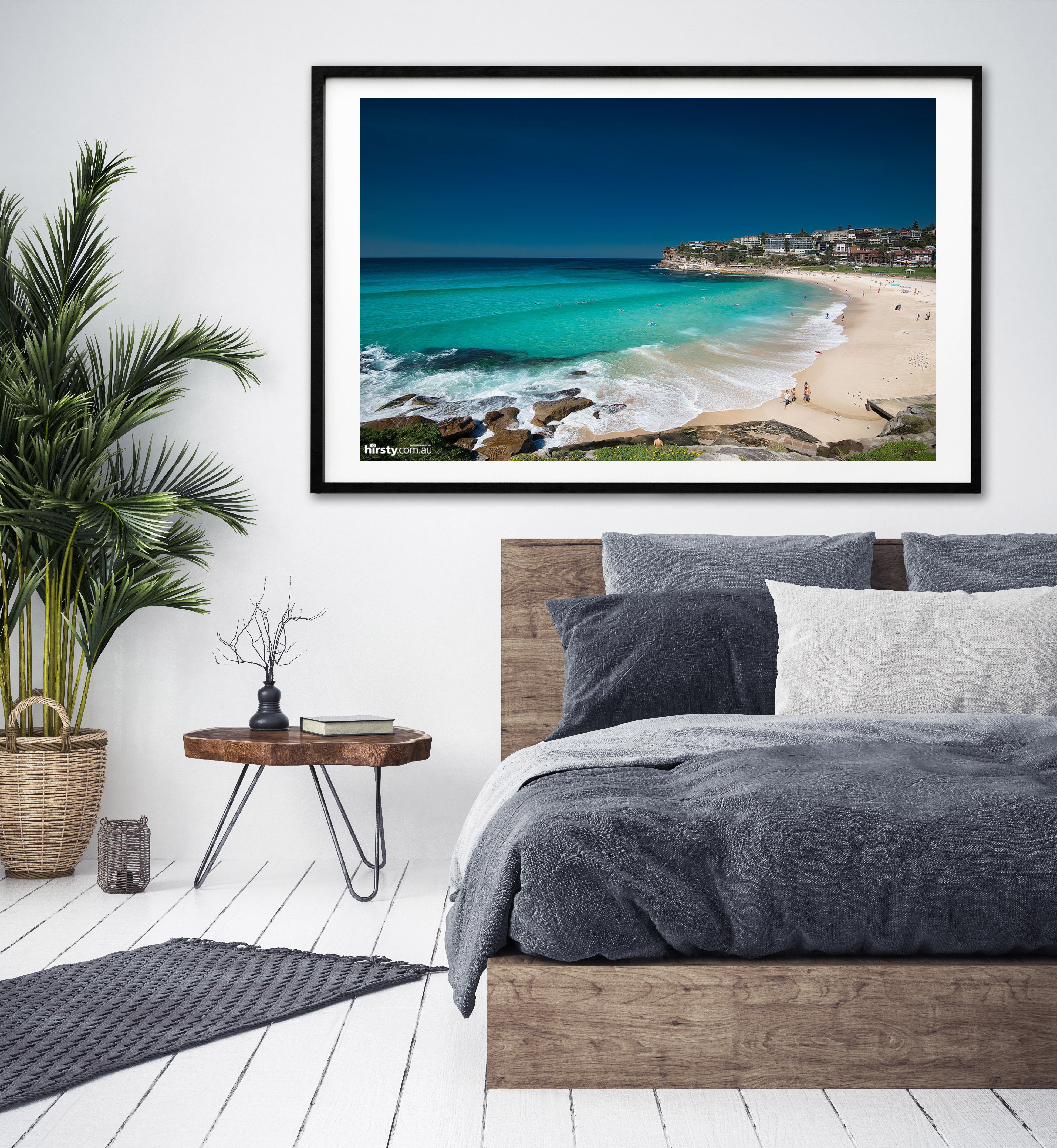 Bronte Blue, Bronte Beach