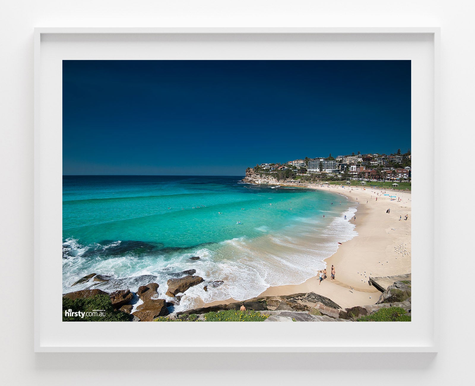 Bronte Blue, Bronte Beach