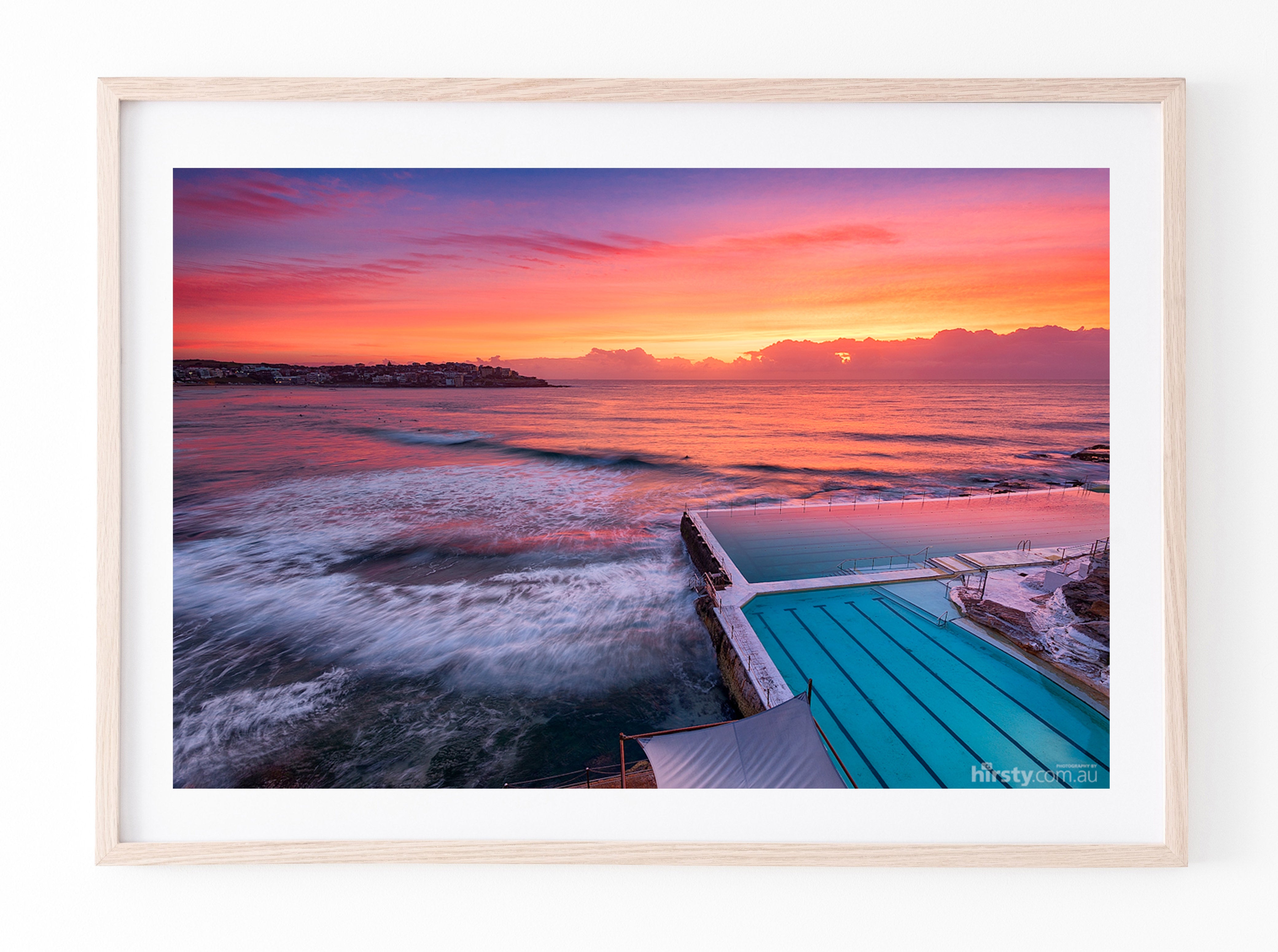 Friday Fluro, Bondi Beach