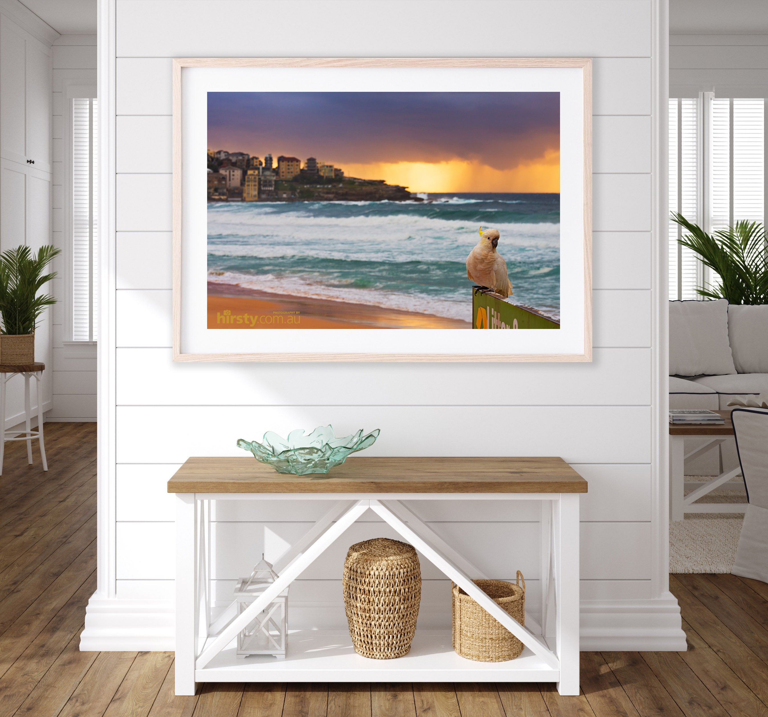 Pose, Bondi Beach