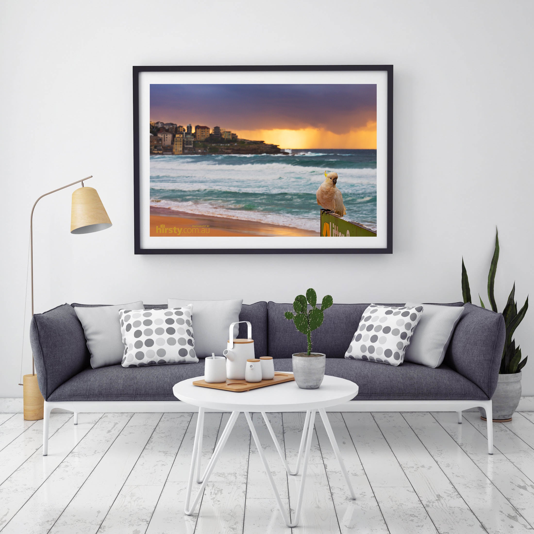 Pose, Bondi Beach