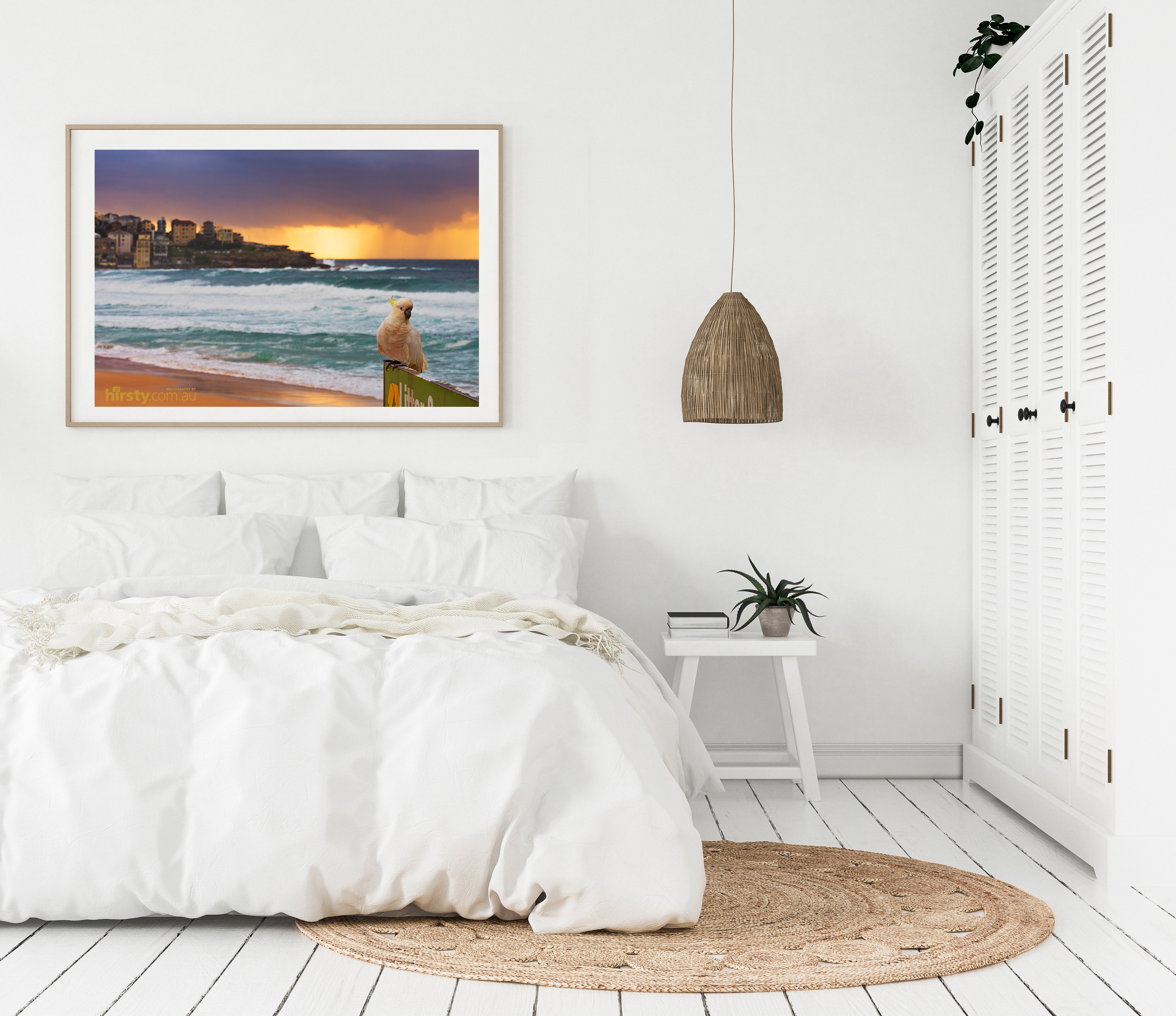 Pose, Bondi Beach