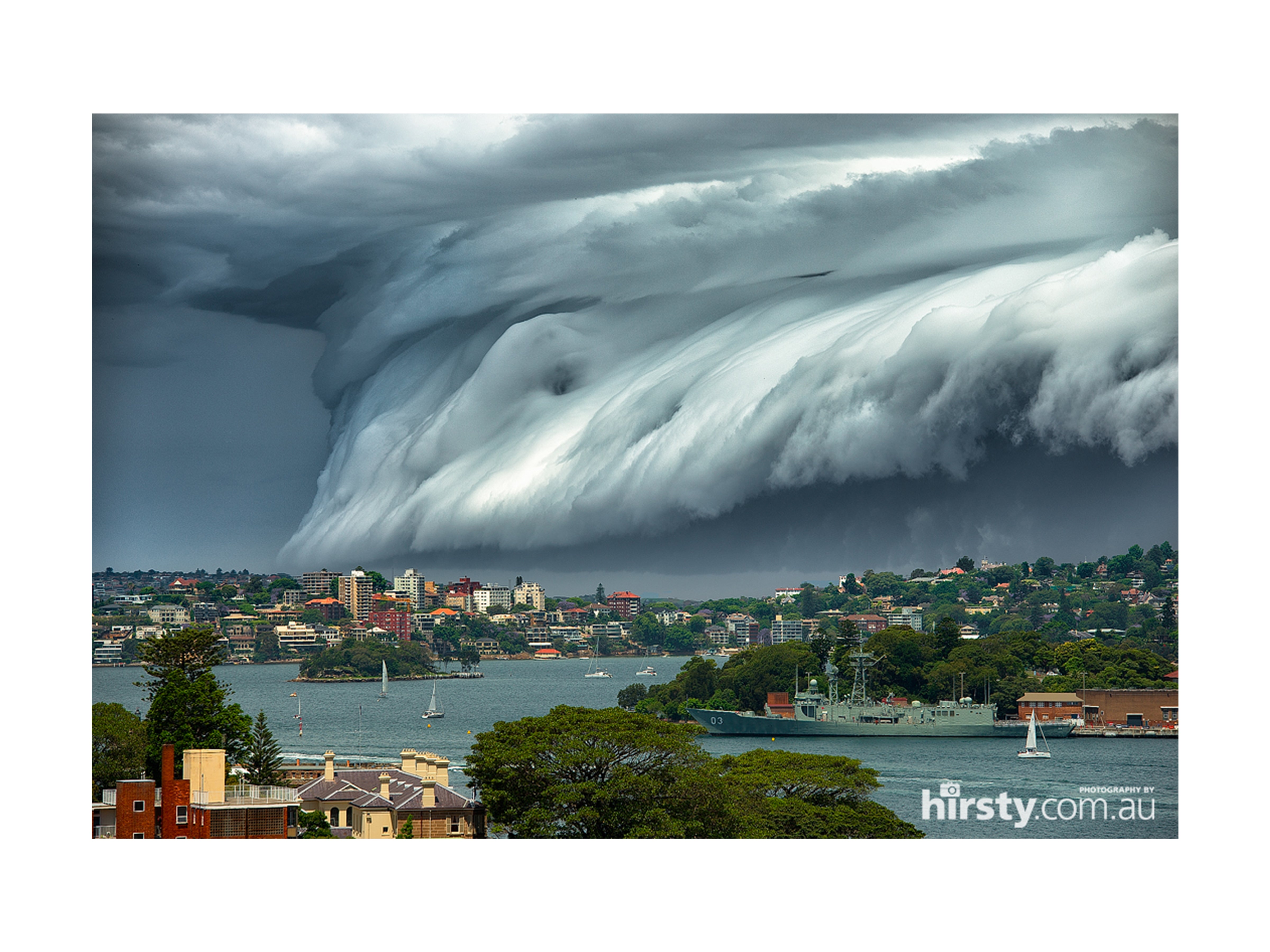 Power, Sydney Harbour