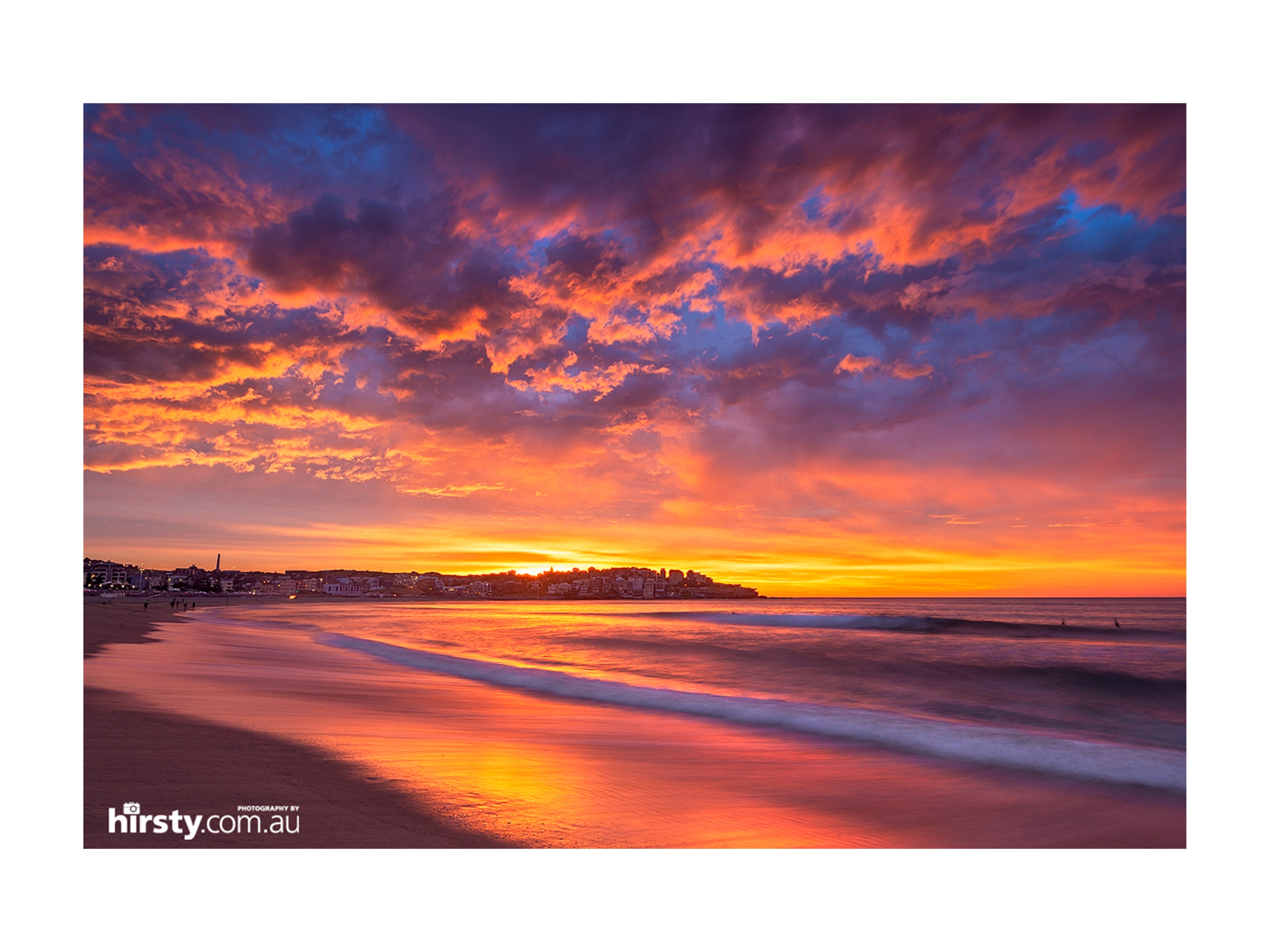 Showtime, Bondi Beach